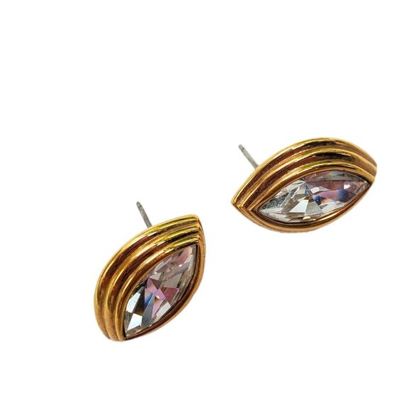 Vtg Signed Monet Earrings Post Faceted Crystal Rhinestone .75" Gold Tone Pierced - Picture 2 of 8